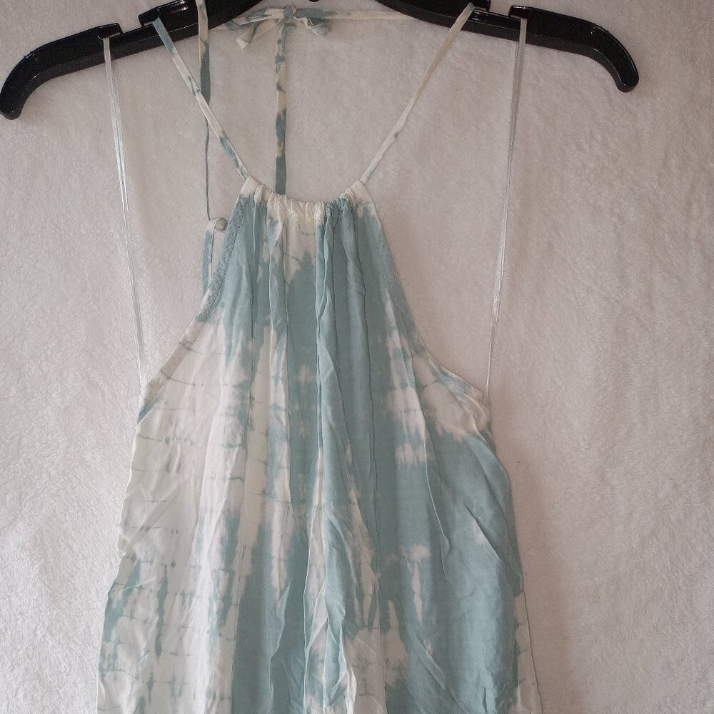 Soft and flowy jumper